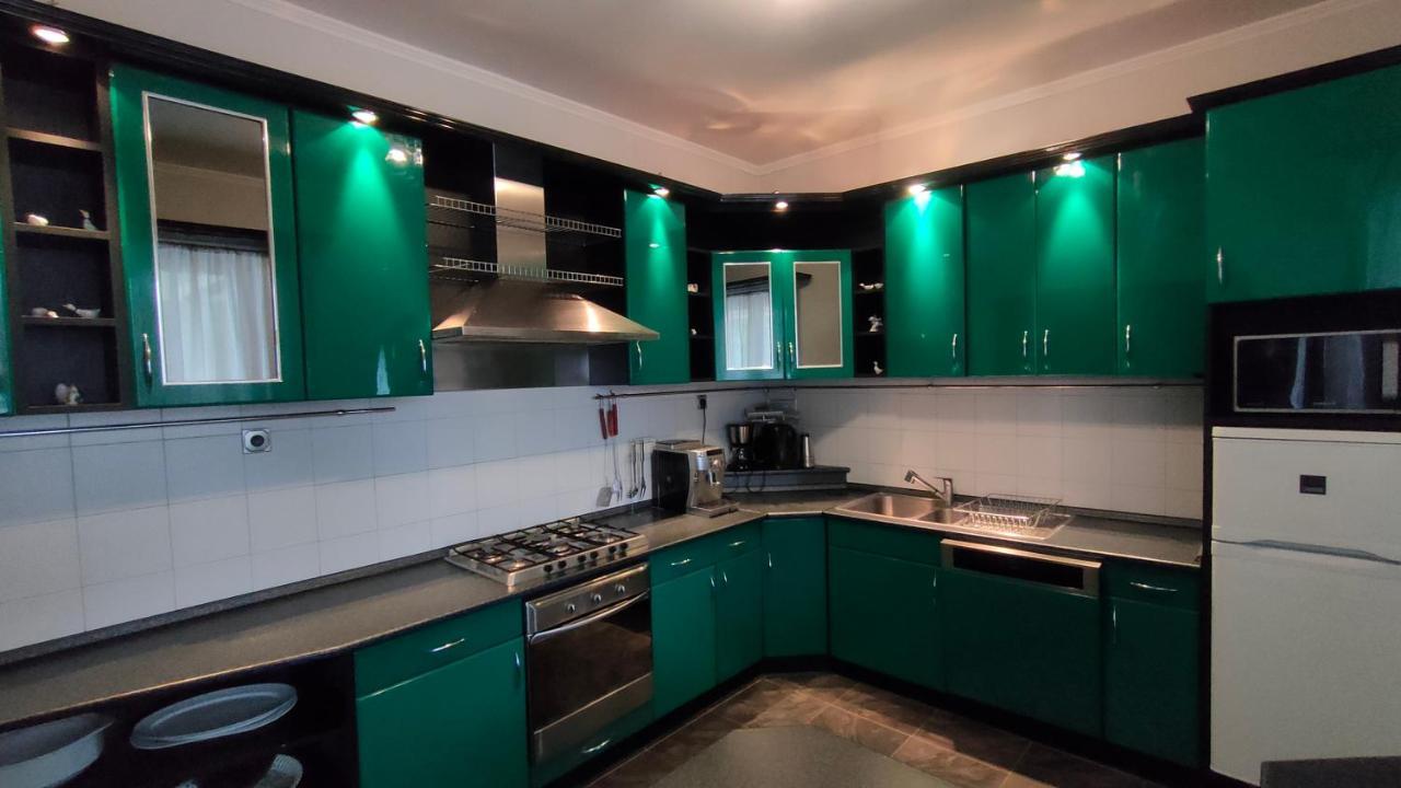 Nikolux Apartman Hajdúszoboszló Exteriör bild